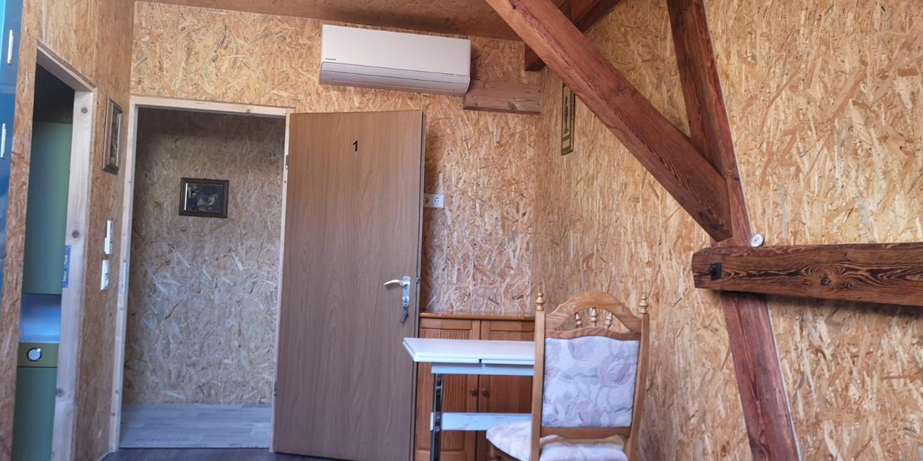 Pension Dingolshausen Bagian luar foto