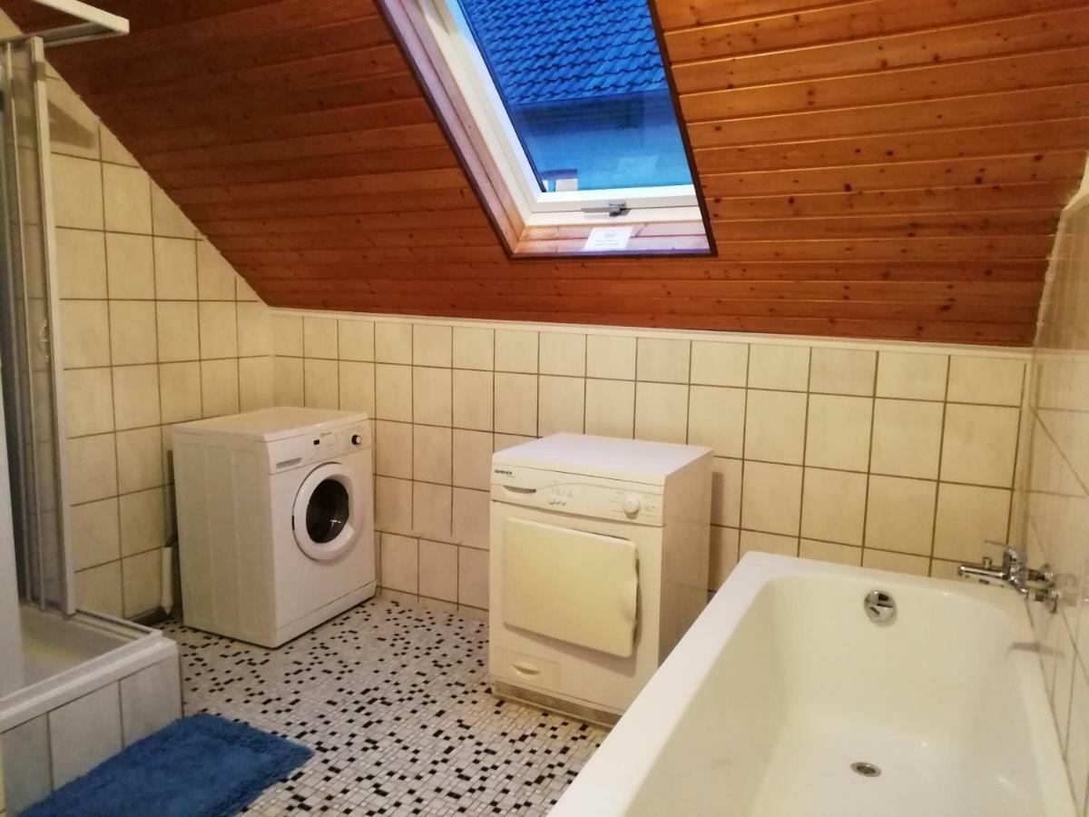 Pension Dingolshausen Bagian luar foto